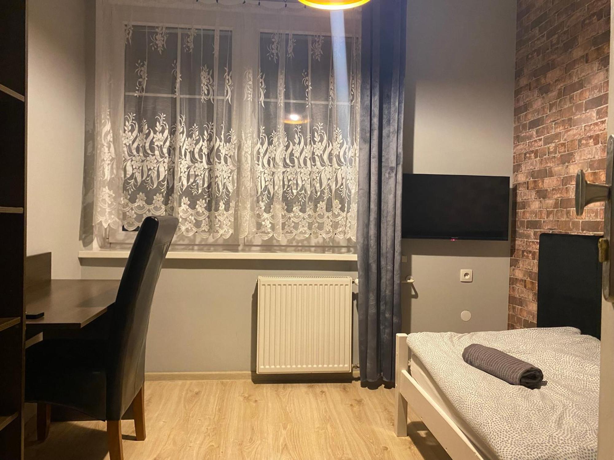 Hostel Przed Switem Gorzów Wielkopolski Exterior foto