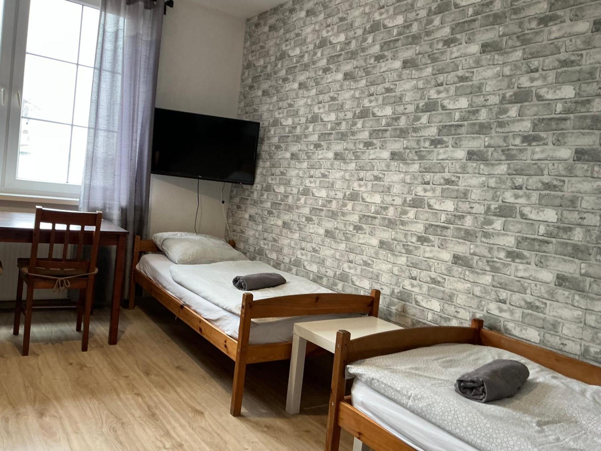 Hostel Przed Switem Gorzów Wielkopolski Exterior foto